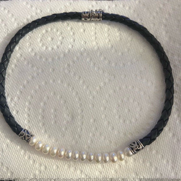 Honora Elegant Black and Silver Pearl choker necklace